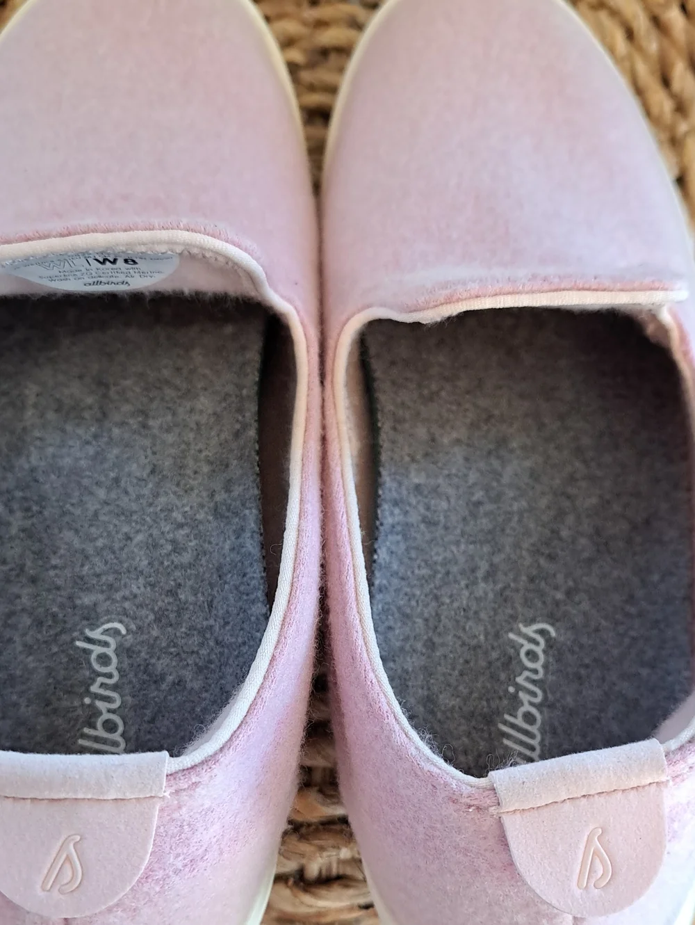 ALLBIRDS Womens Merino Wool Lounger Pink Loafer Sneakers Grey Wool Insoles 8
